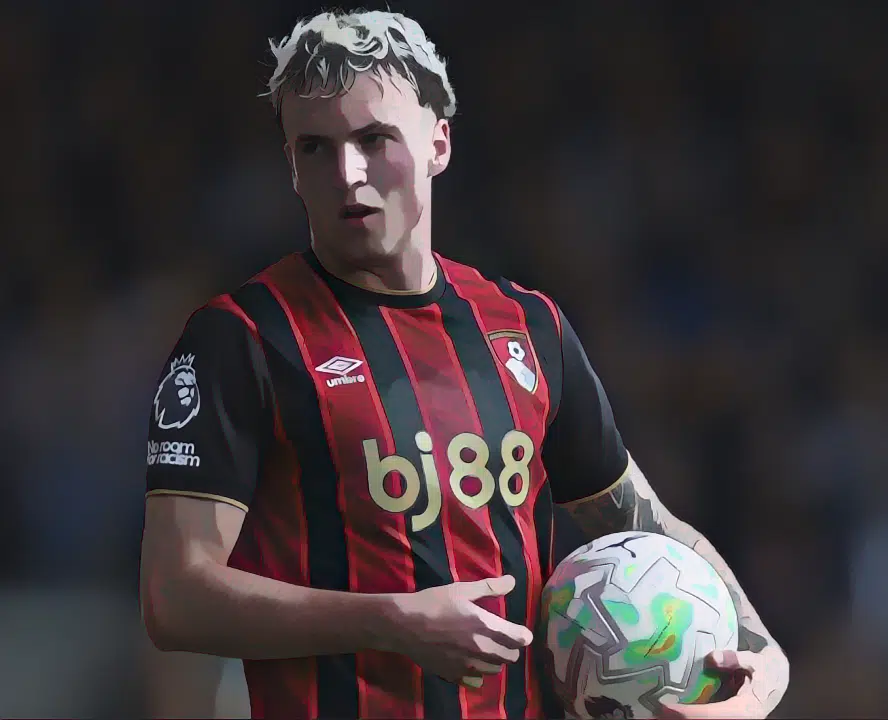 Bournemouth defender Álex Jiménez